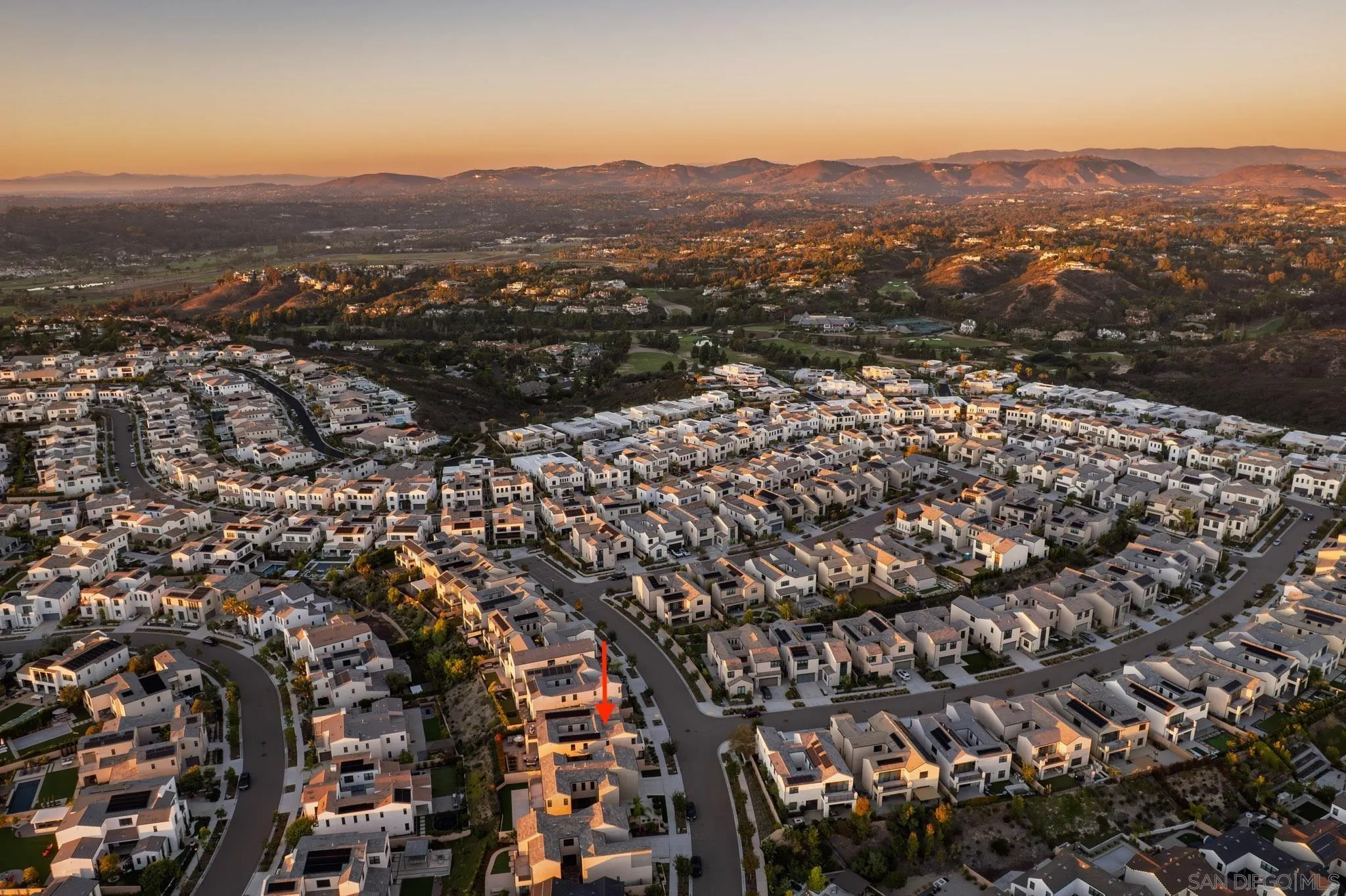 13722 Canyon Loop Trl