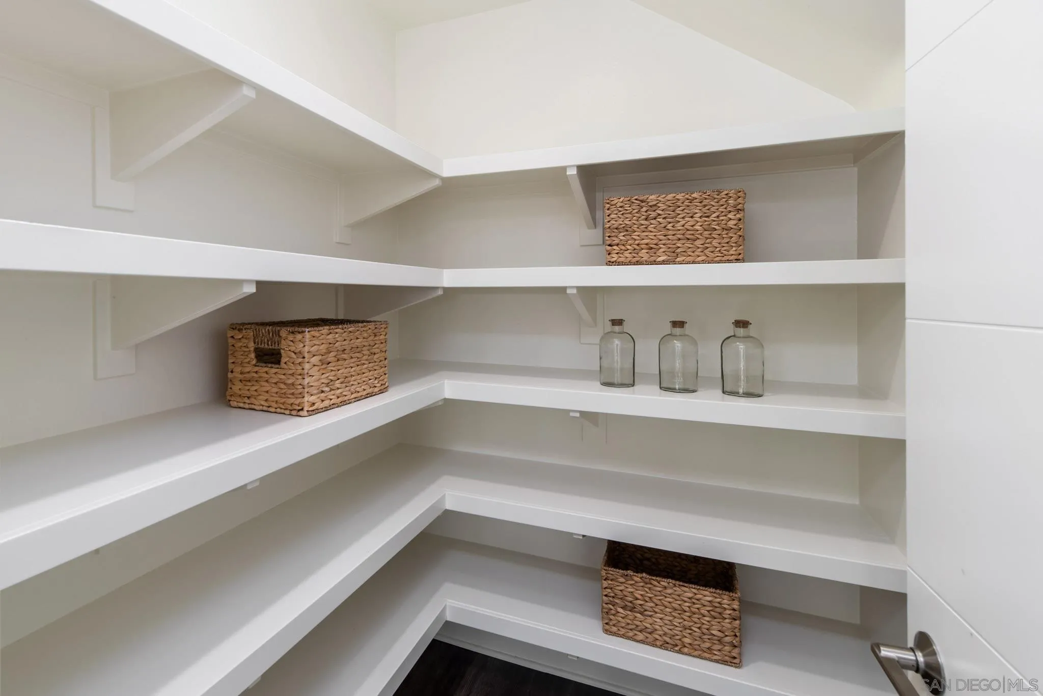 13722 Canyon Loop Trl