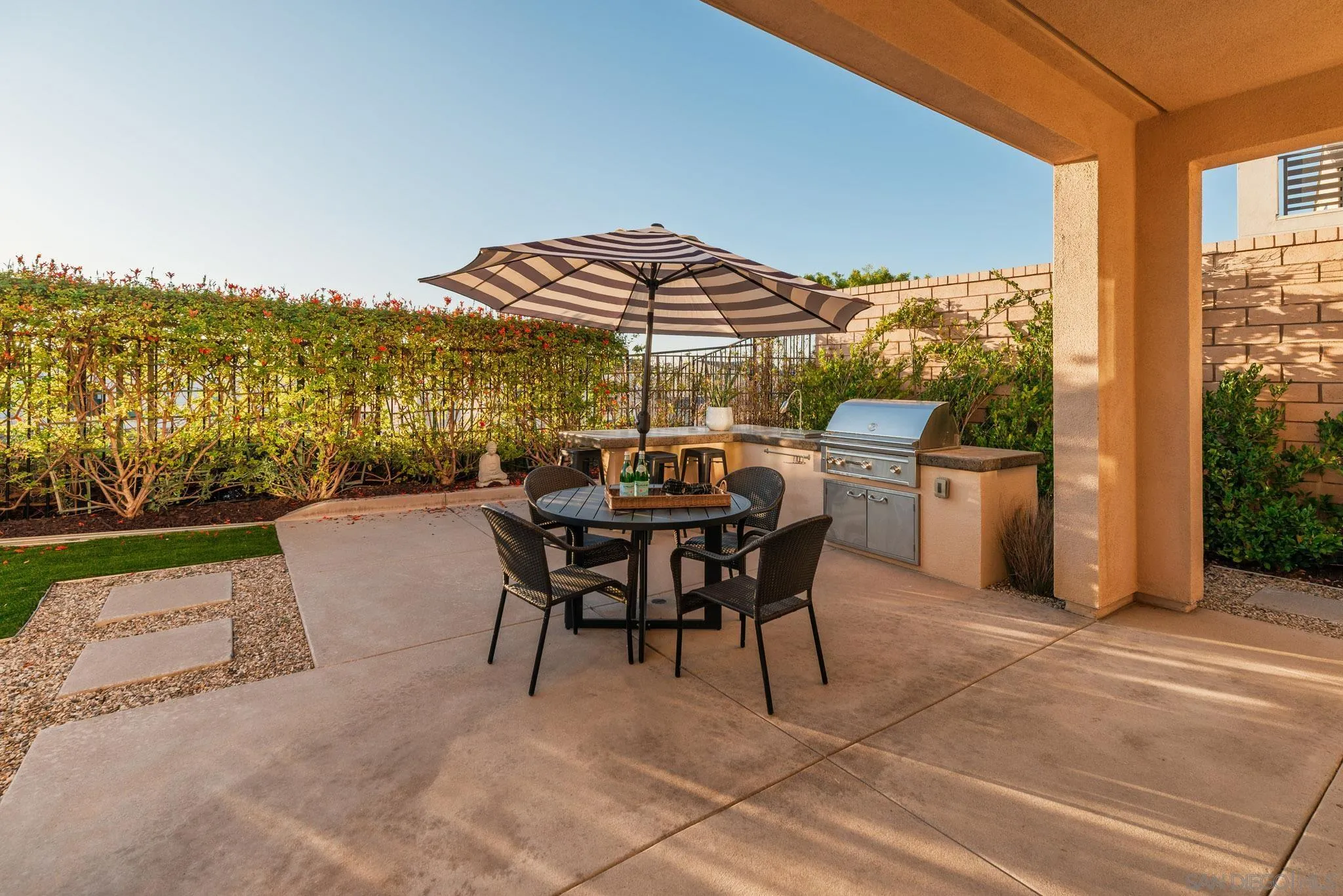 13722 Canyon Loop Trl