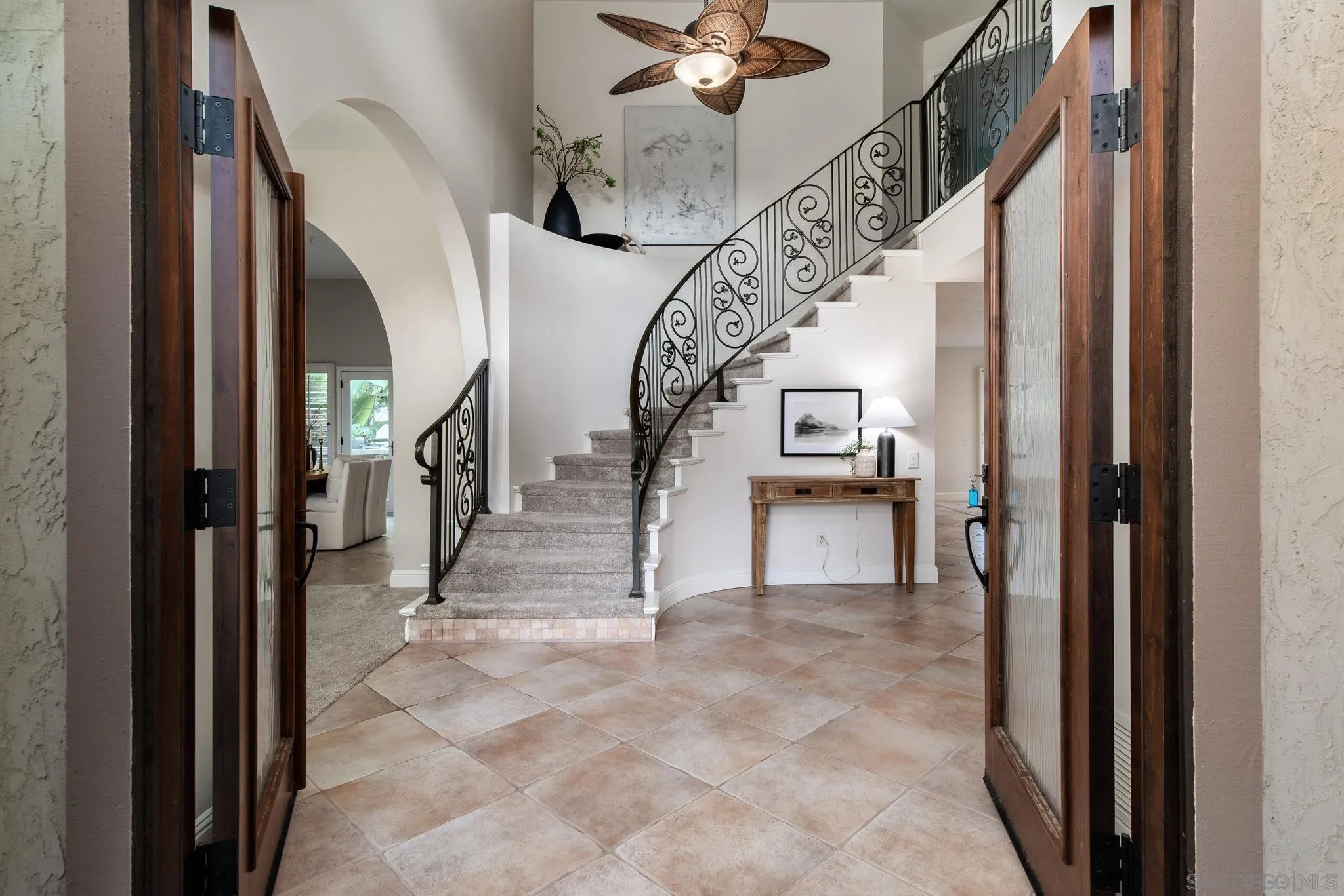 3744 Newcrest Pt