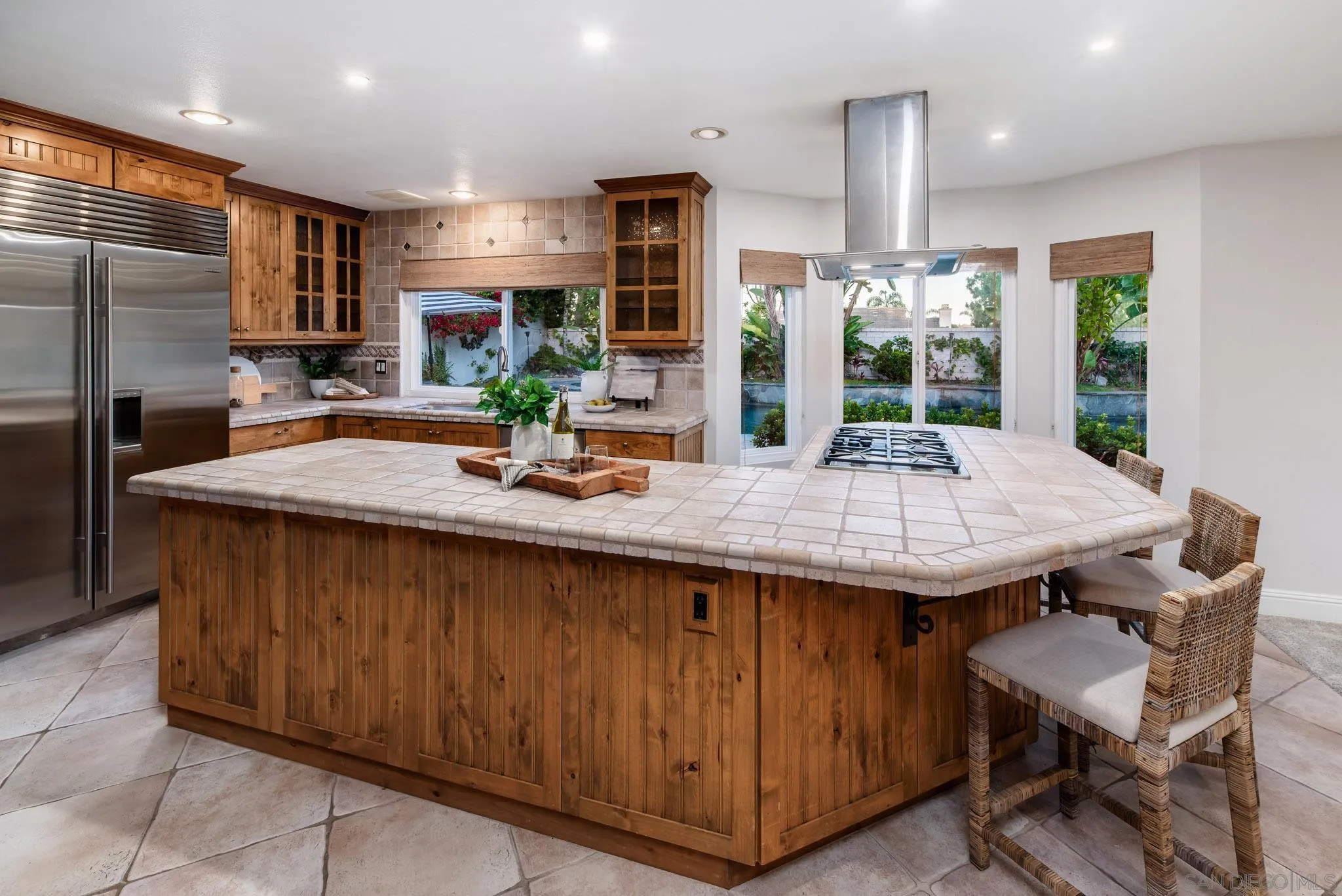 3744 Newcrest Pt
