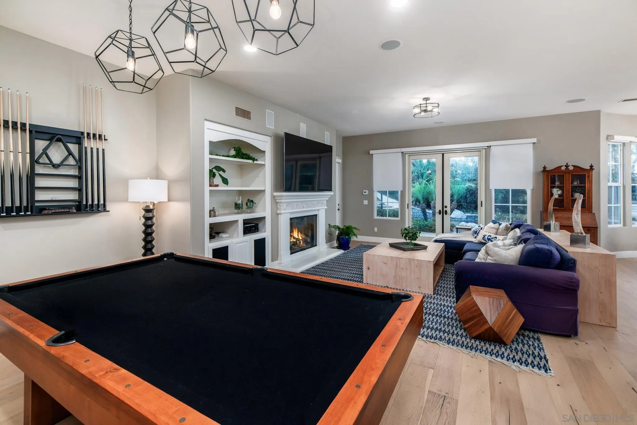 5012 Seagrove Cove