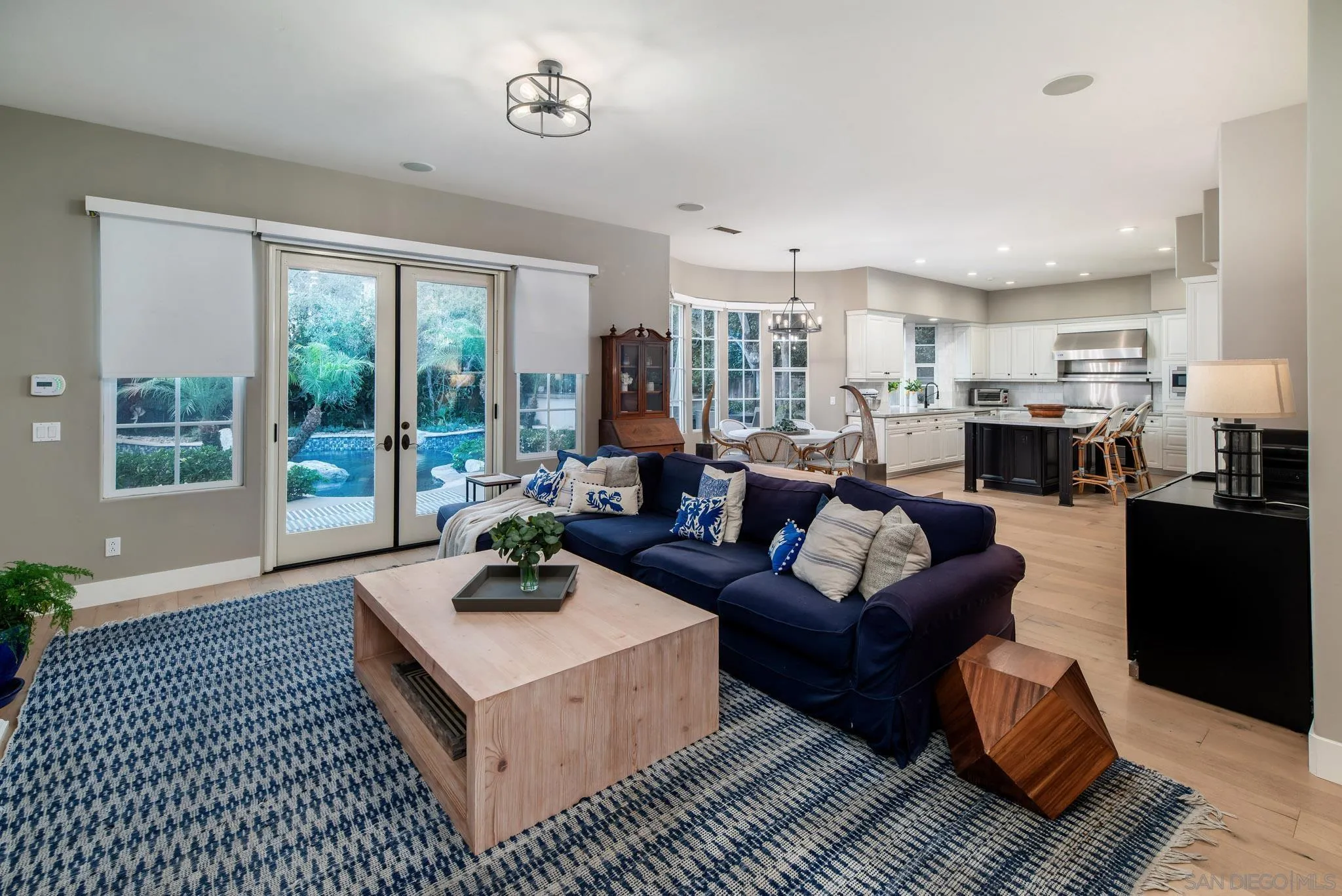 5012 Seagrove Cove