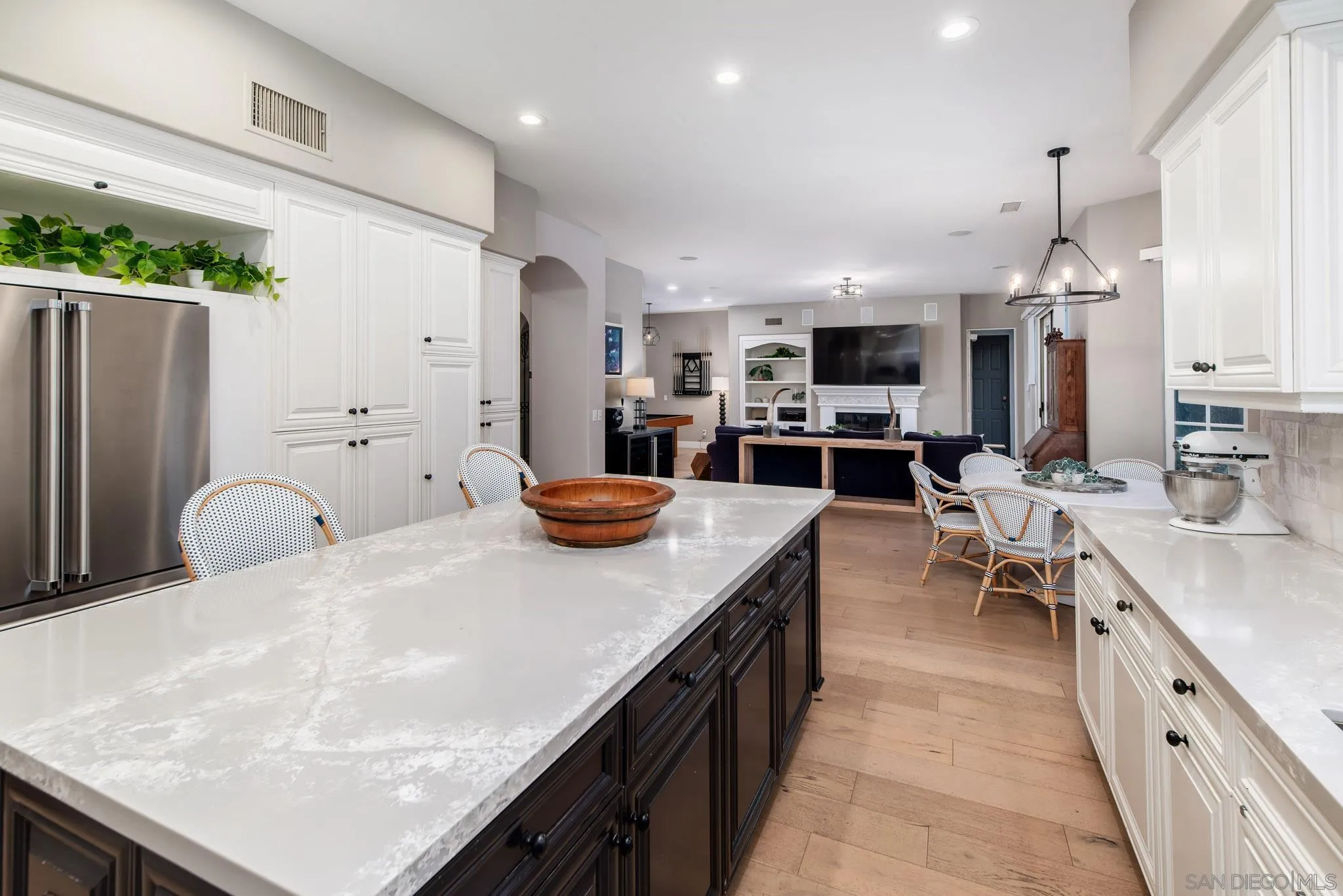 5012 Seagrove Cove