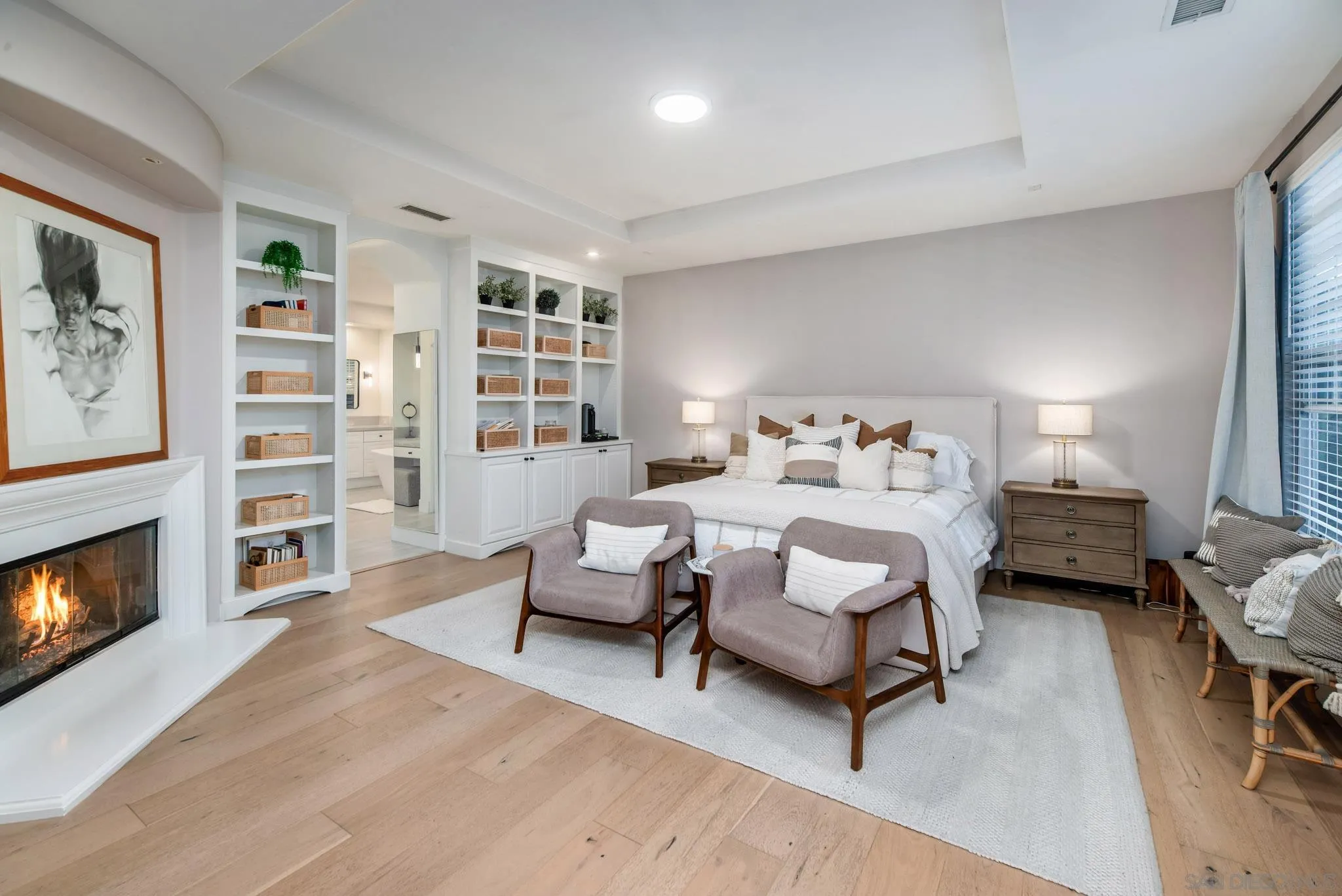 5012 Seagrove Cove