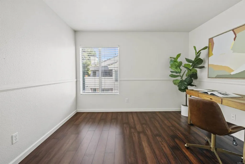 405 Sanibelle Circle Unit 27