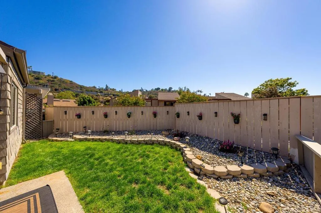 5561 Adobe Falls Rd Unit C