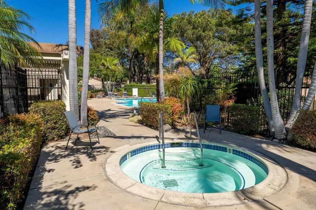 5561 Adobe Falls Rd Unit C
