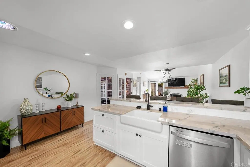 5561 Adobe Falls Rd Unit C