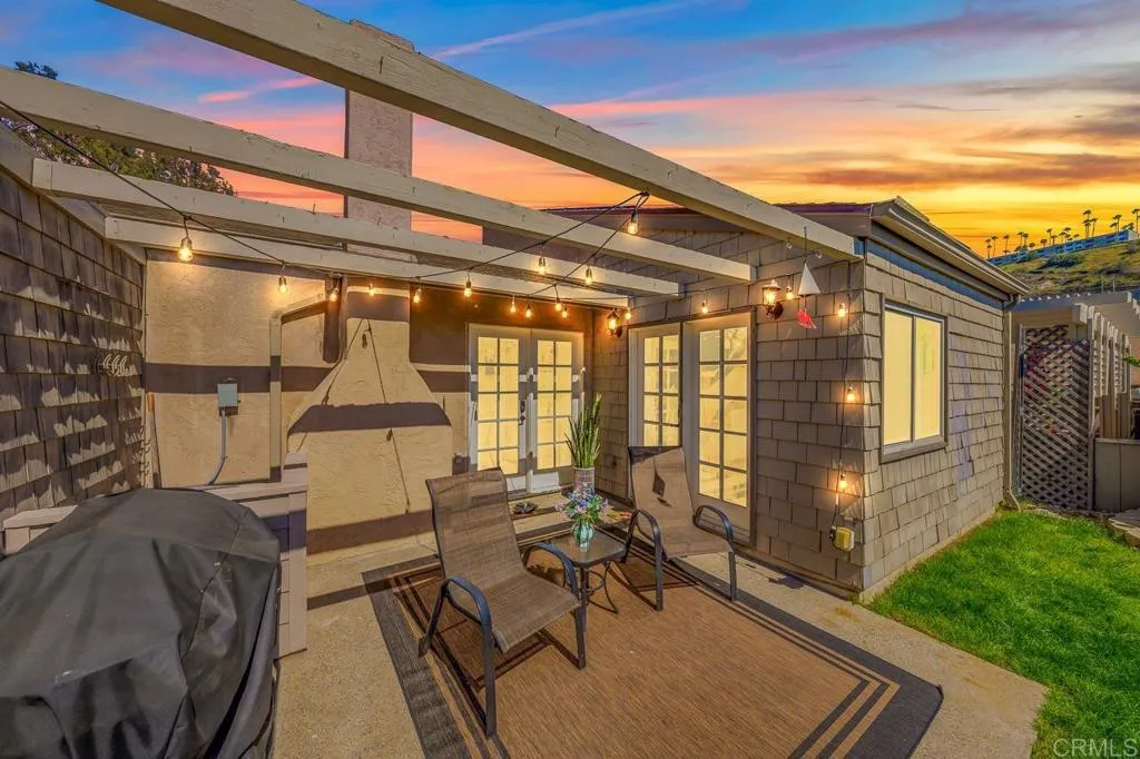 5561 Adobe Falls Rd Unit C