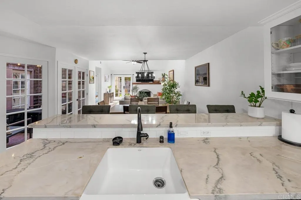 5561 Adobe Falls Rd Unit C