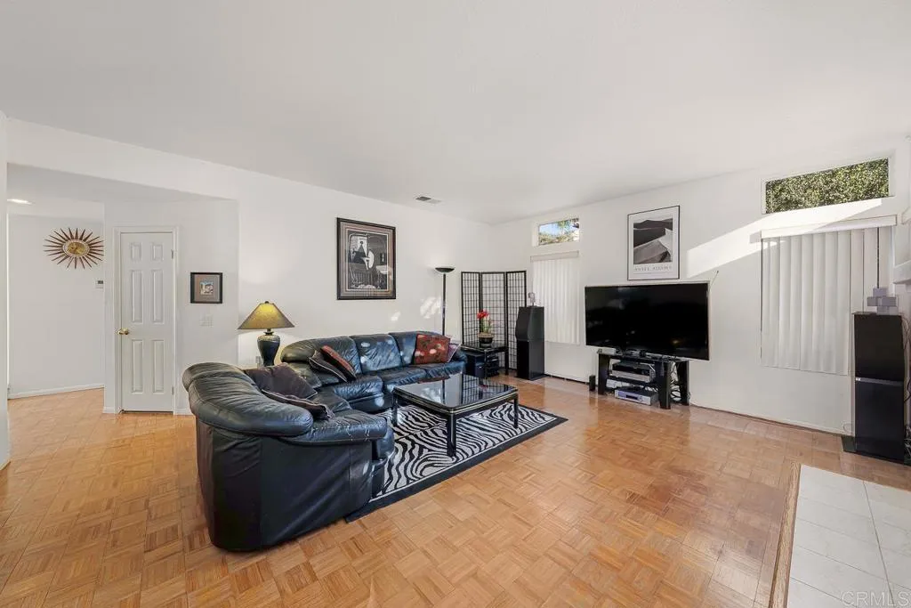 1430 Country Vistas Lane