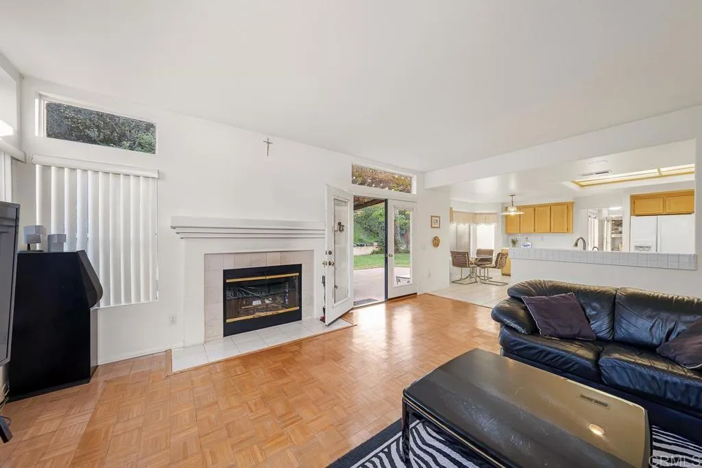 1430 Country Vistas Lane