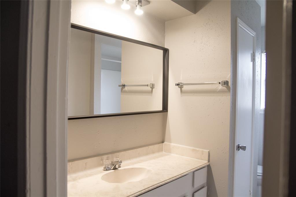 3802 Willow Springs Lane