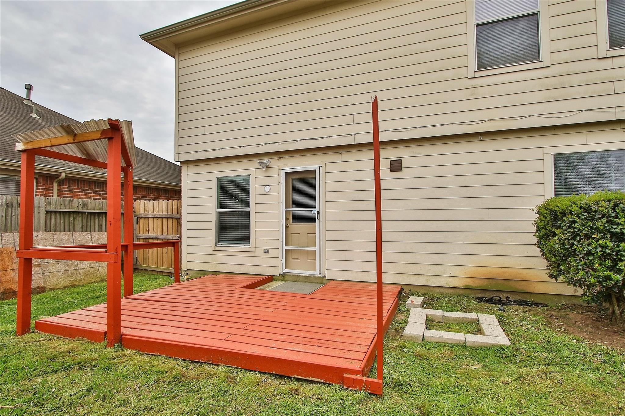 18926 Piney Way Drive