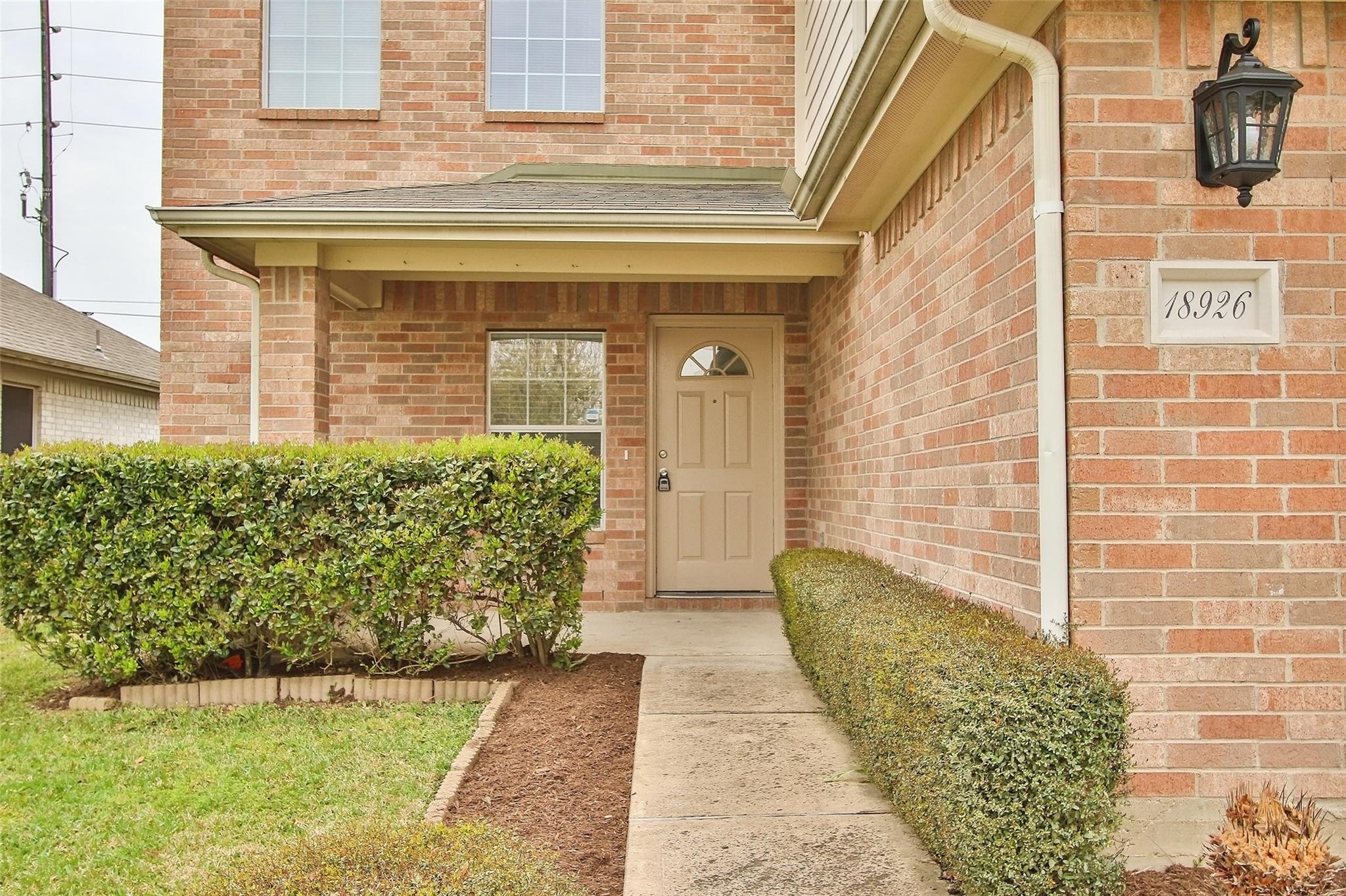 18926 Piney Way Drive