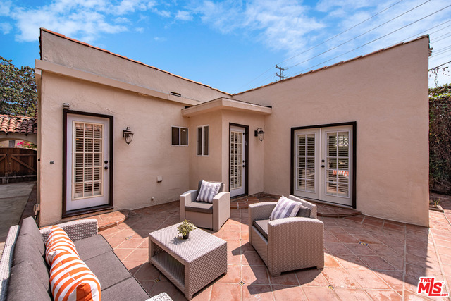 1145 S Clark Dr