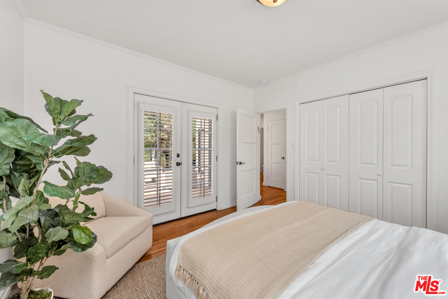 1145 S Clark Dr