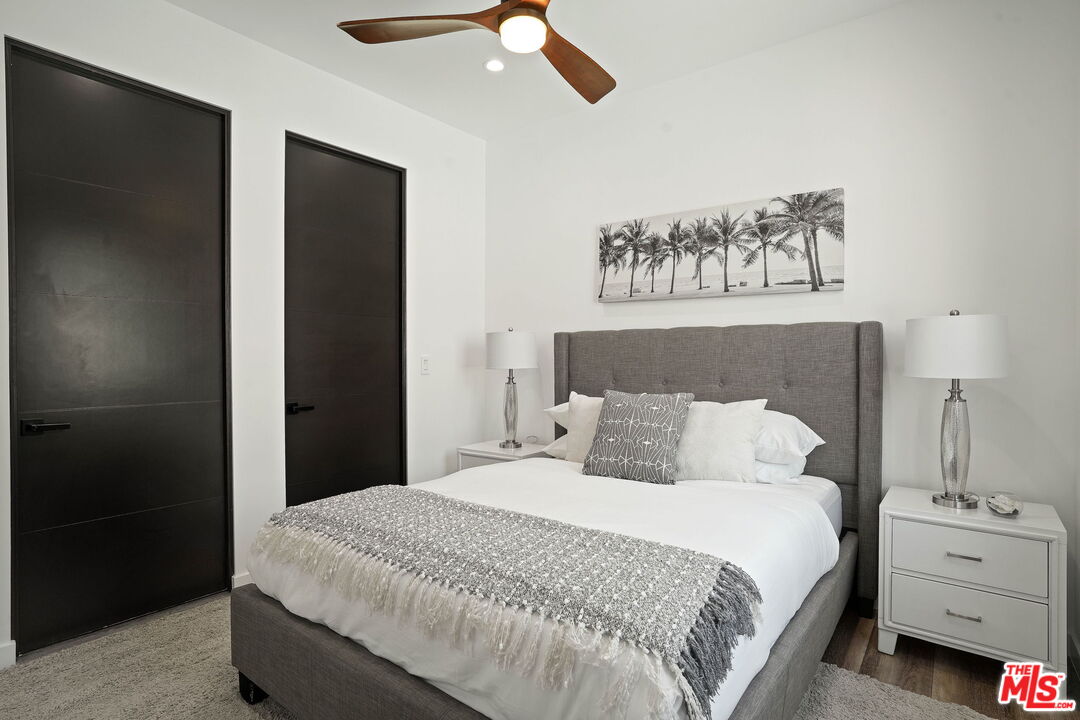 445 N La Jolla Ave