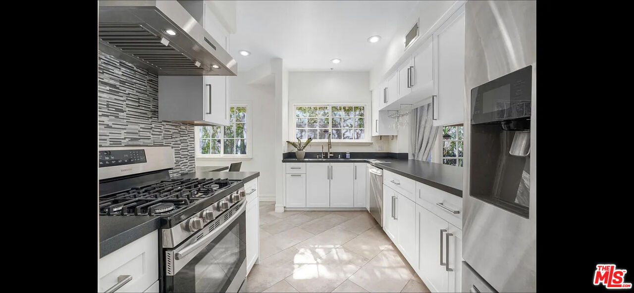 9848 Vidor Dr Unit: 101