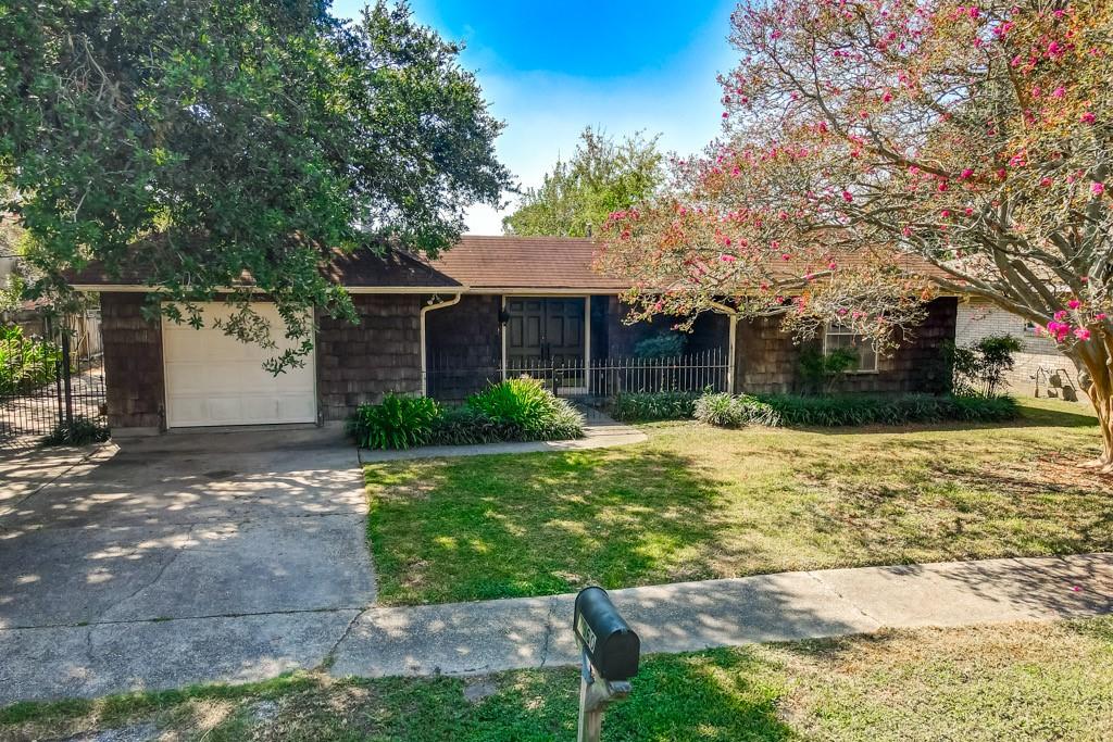 7960 EDGELAKE Court
