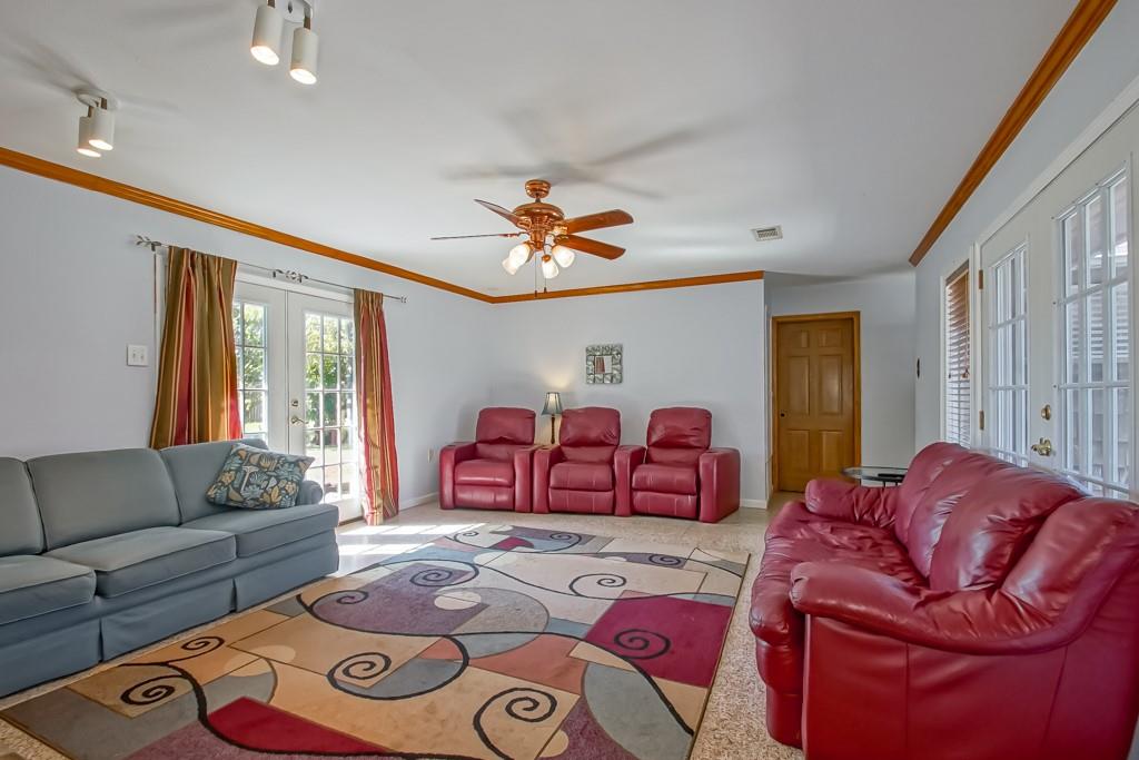 7960 EDGELAKE Court