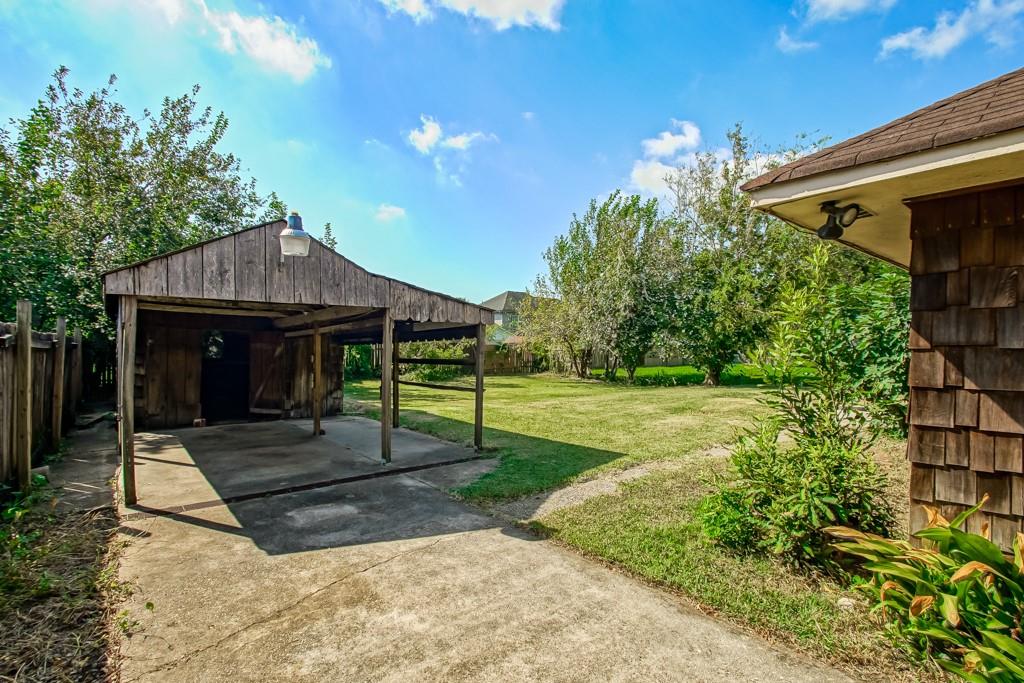 7960 EDGELAKE Court