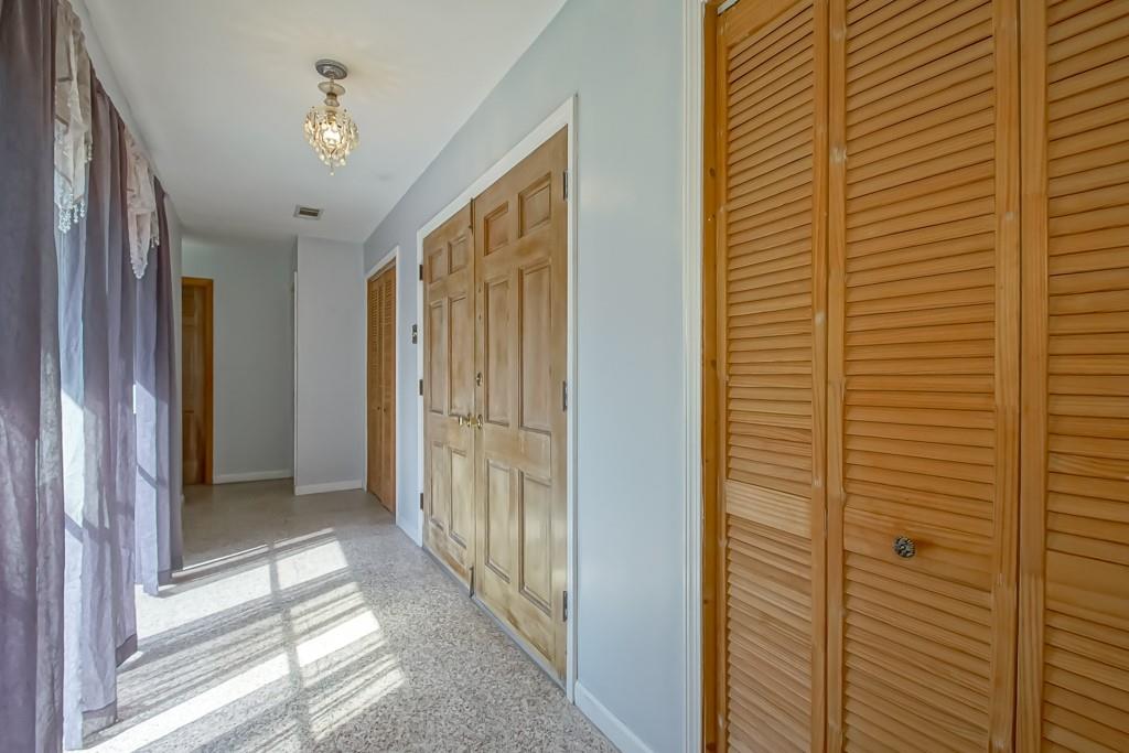 7960 EDGELAKE Court