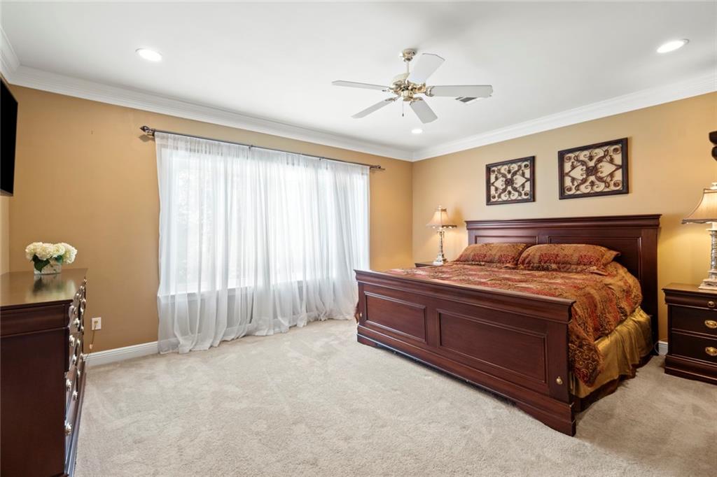 16 CASTLE PINES Drive