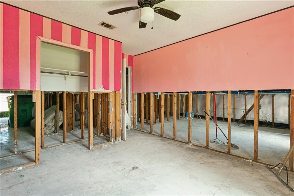 3008 YORKTOWNE Drive