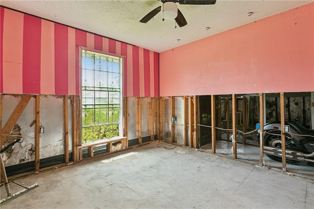 3008 YORKTOWNE Drive