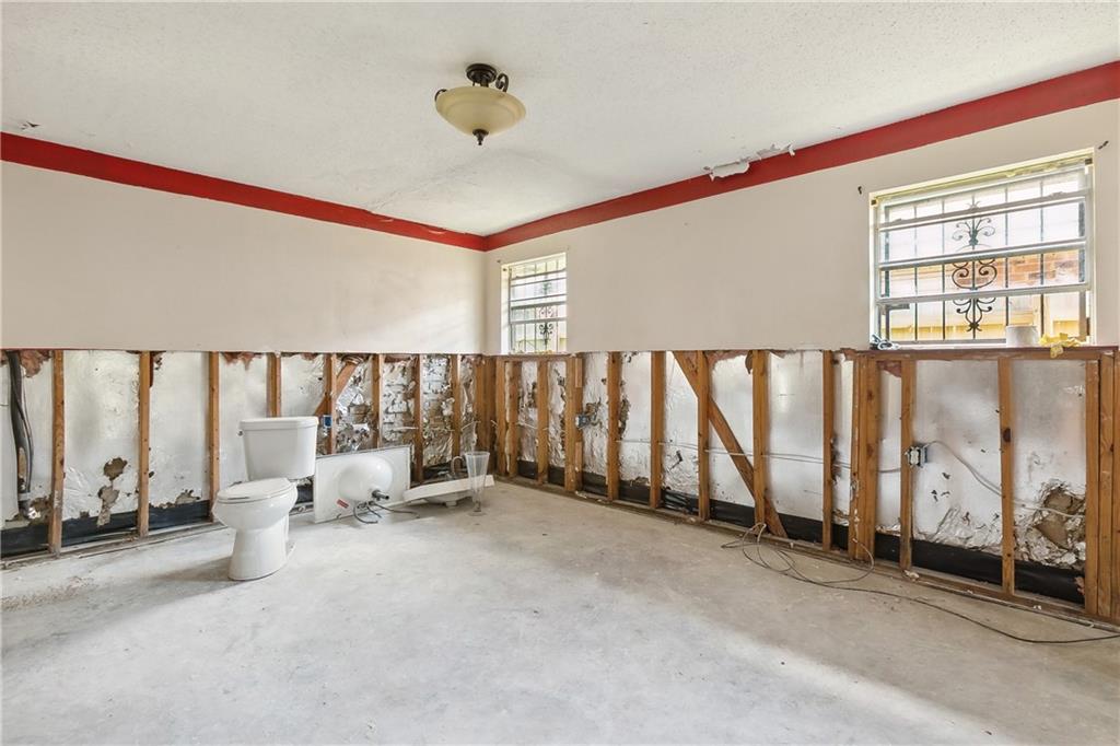 3008 YORKTOWNE Drive