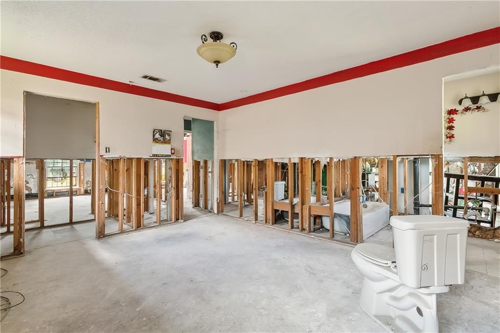 3008 YORKTOWNE Drive