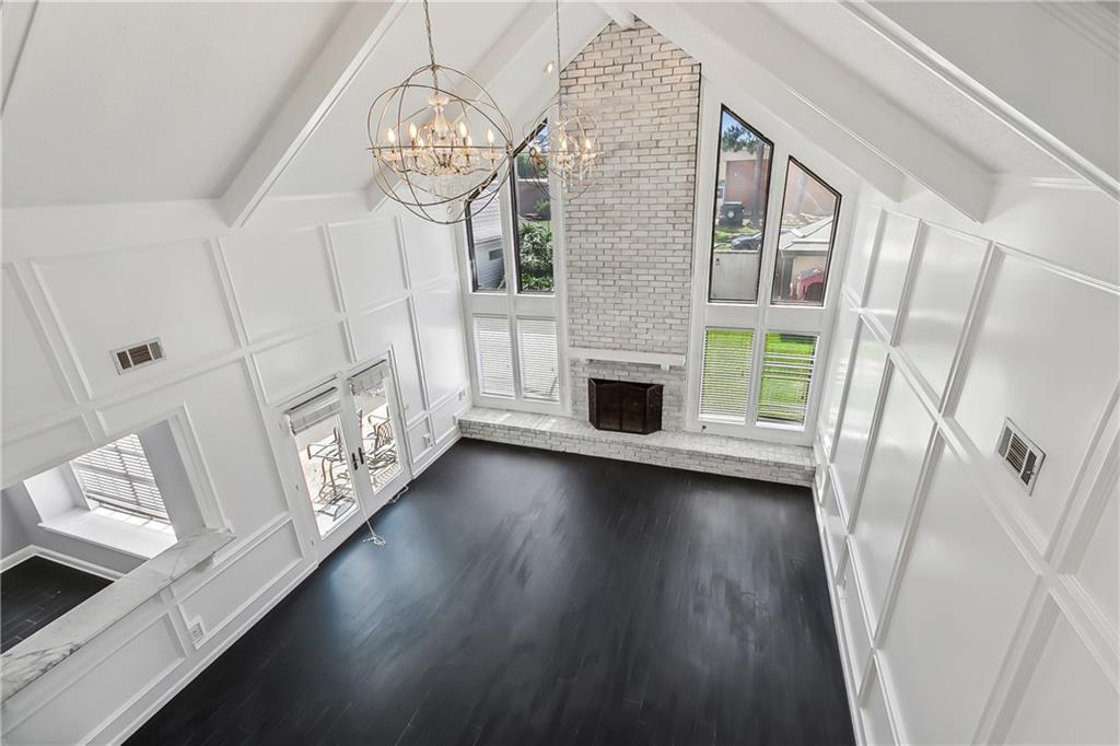 3767 RED OAK Court