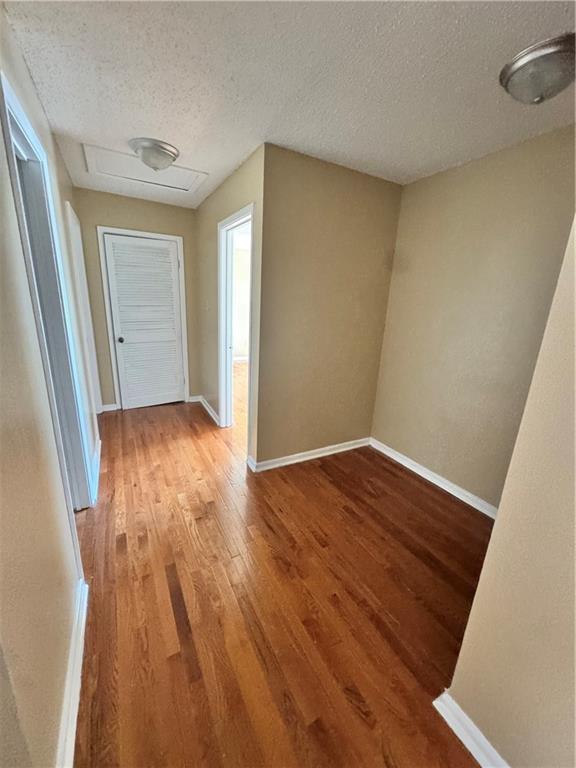 812 RICHARD Lane