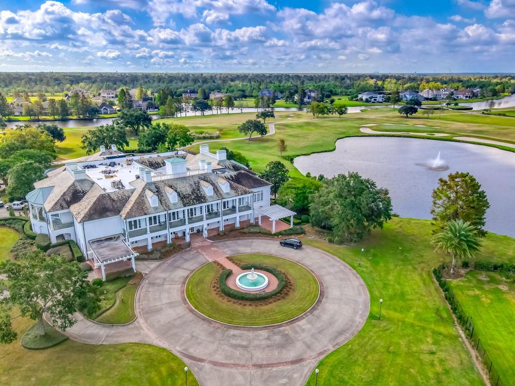 1 EAGLE POINT Lane