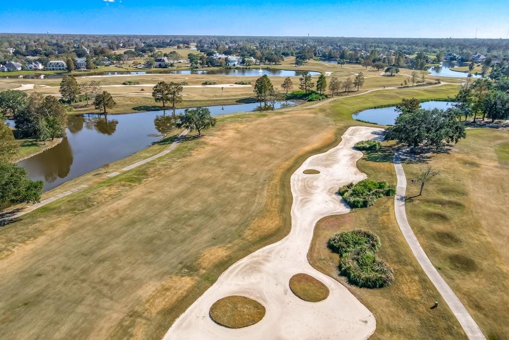 1 EAGLE POINT Lane
