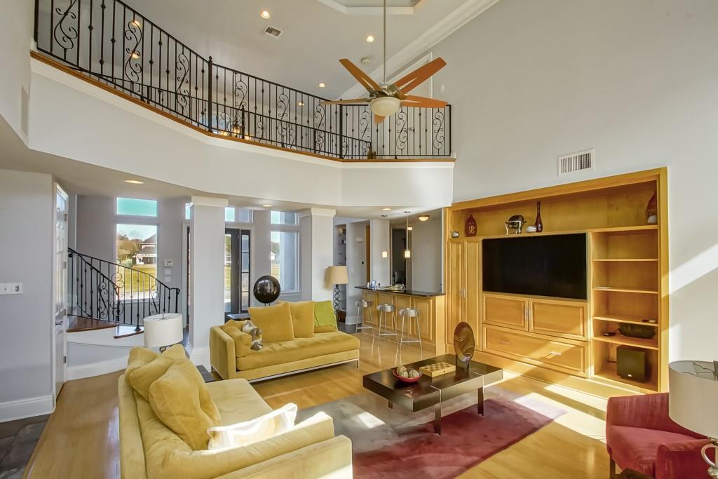 132 PINE VALLEY Drive