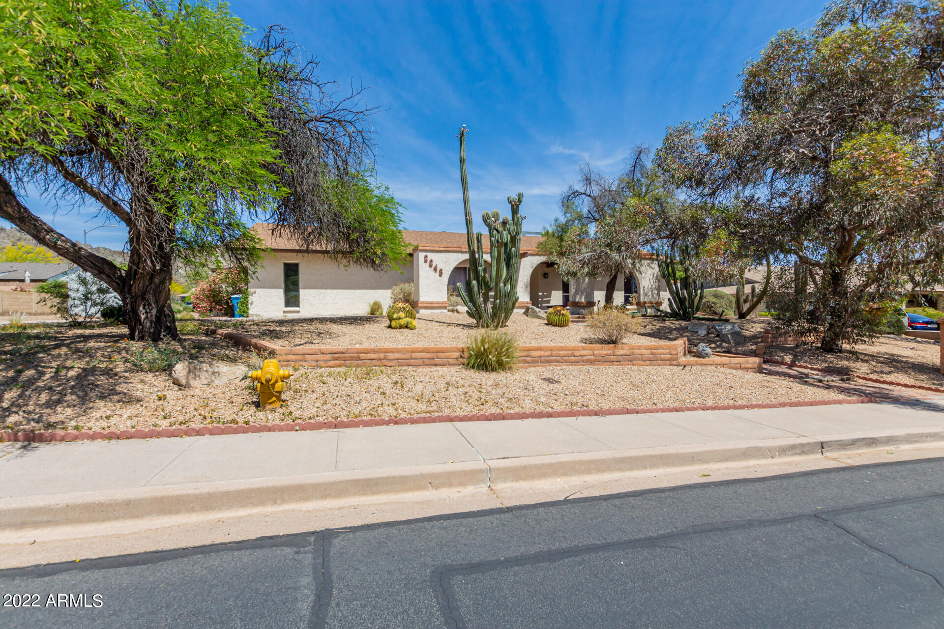 2248 E CHRISTY Drive