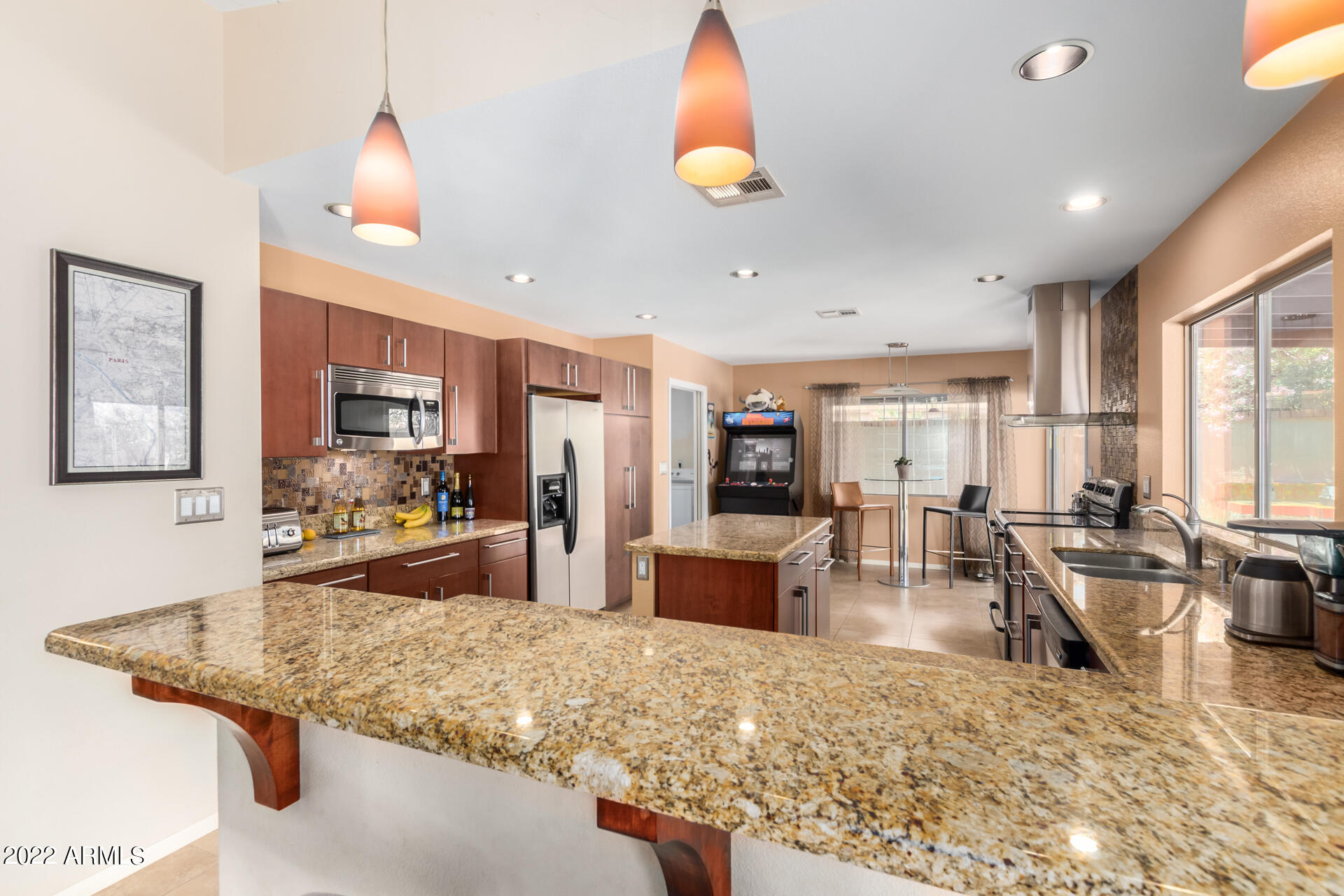 2248 E CHRISTY Drive