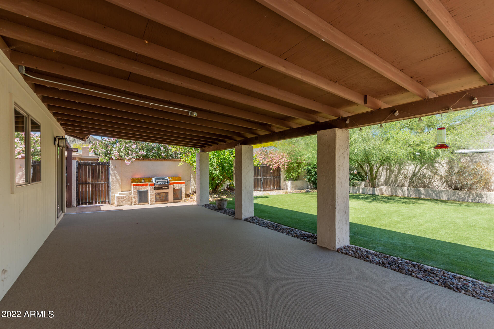 2248 E CHRISTY Drive