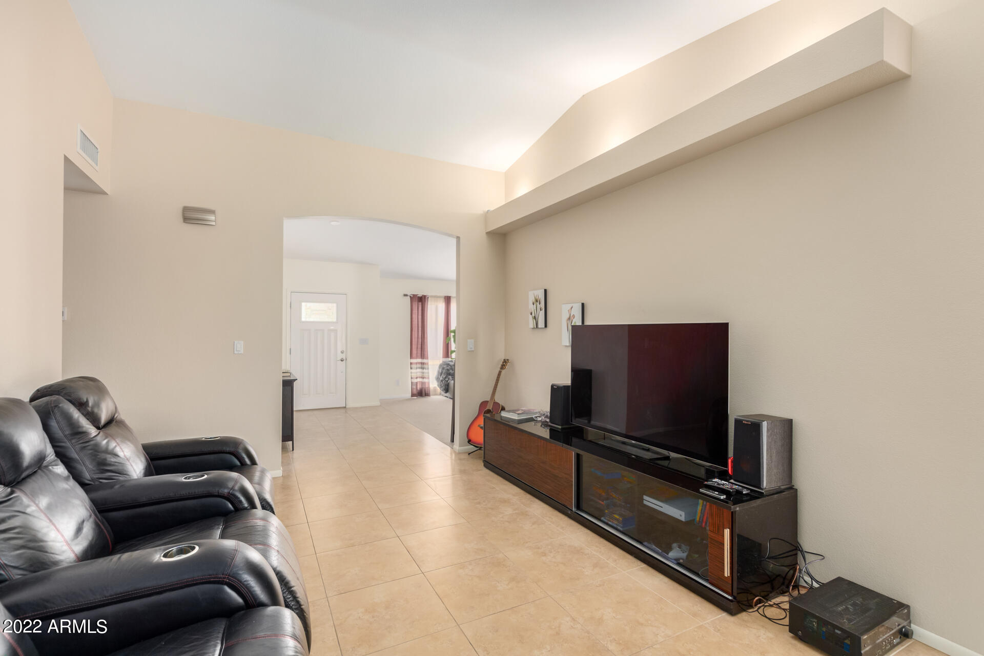 2248 E CHRISTY Drive