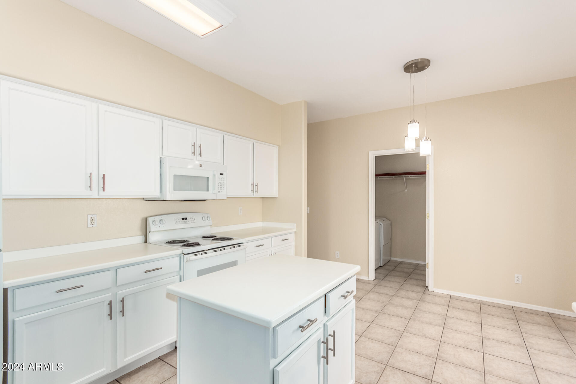 30441 N PLANTATION Drive
