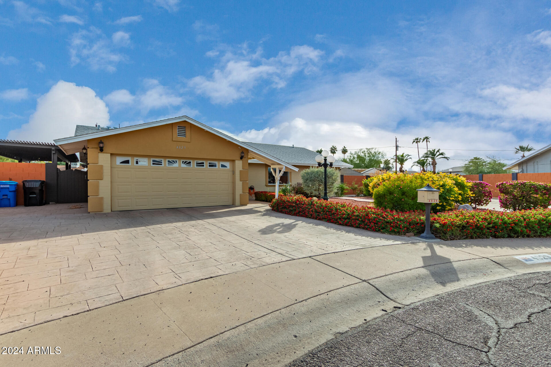 4029 W LUKE Avenue