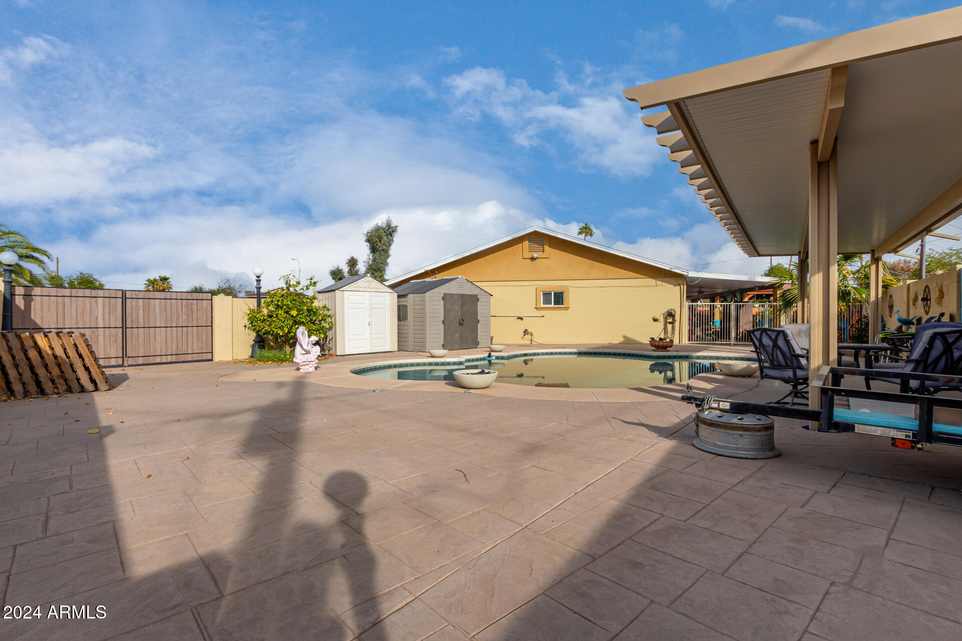 4029 W LUKE Avenue