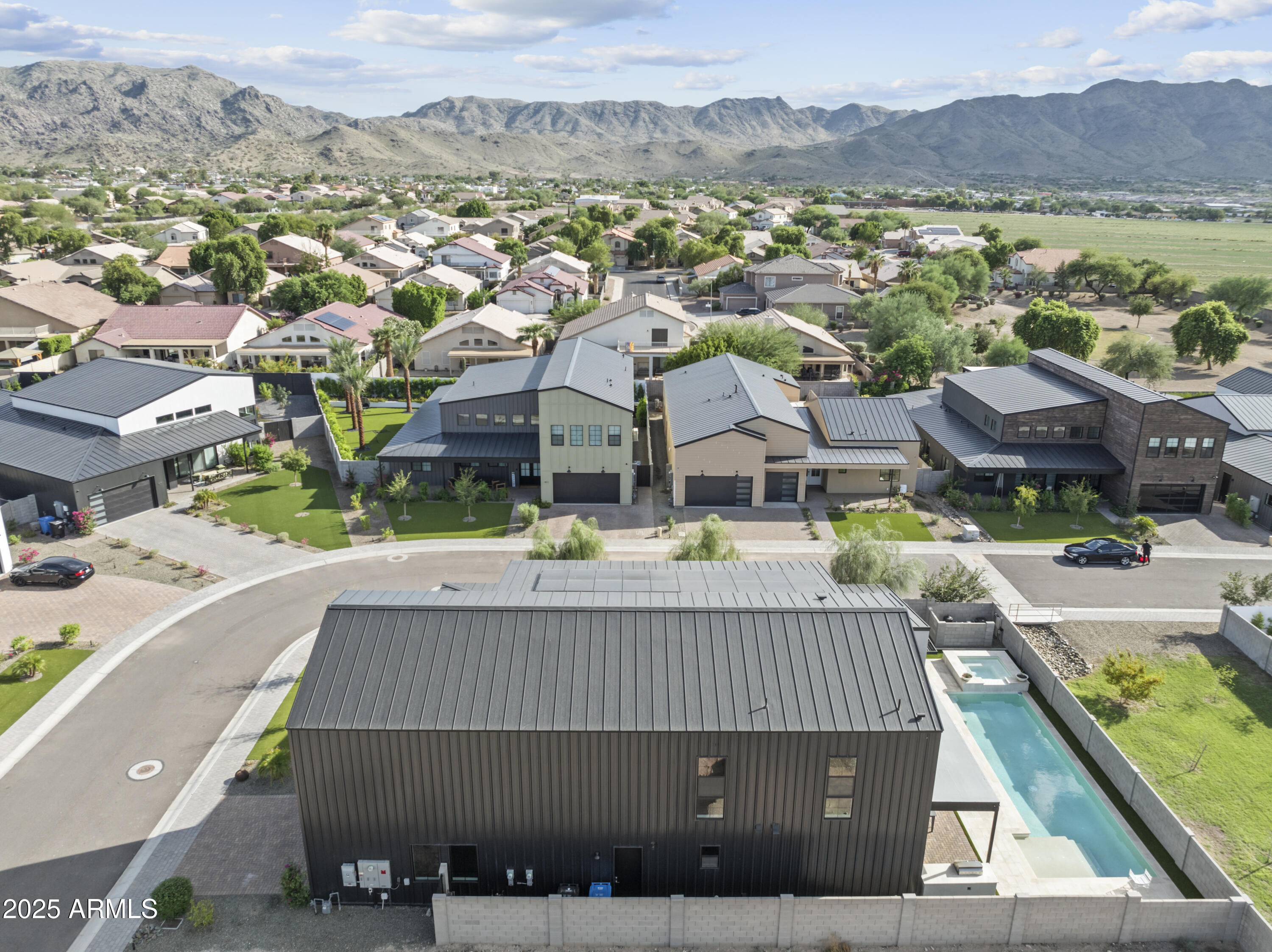 8514 S 9TH Drive