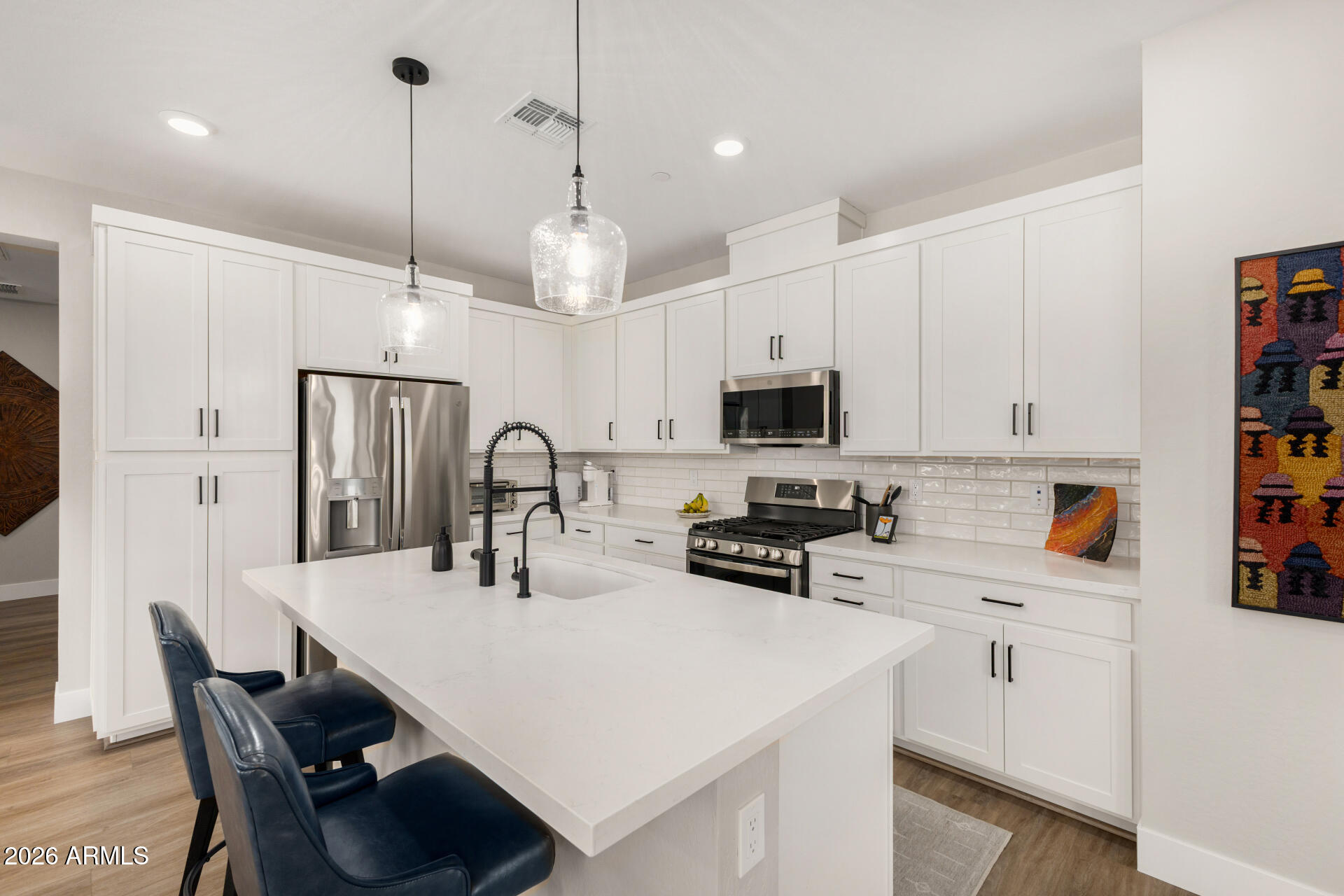 675 E GINKO Avenue 201