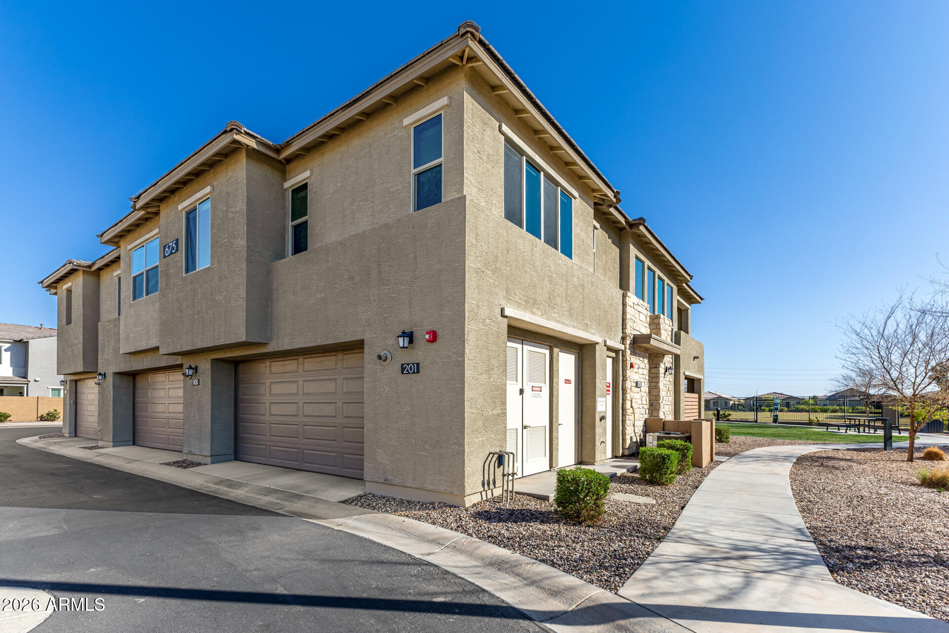 675 E GINKO Avenue 201