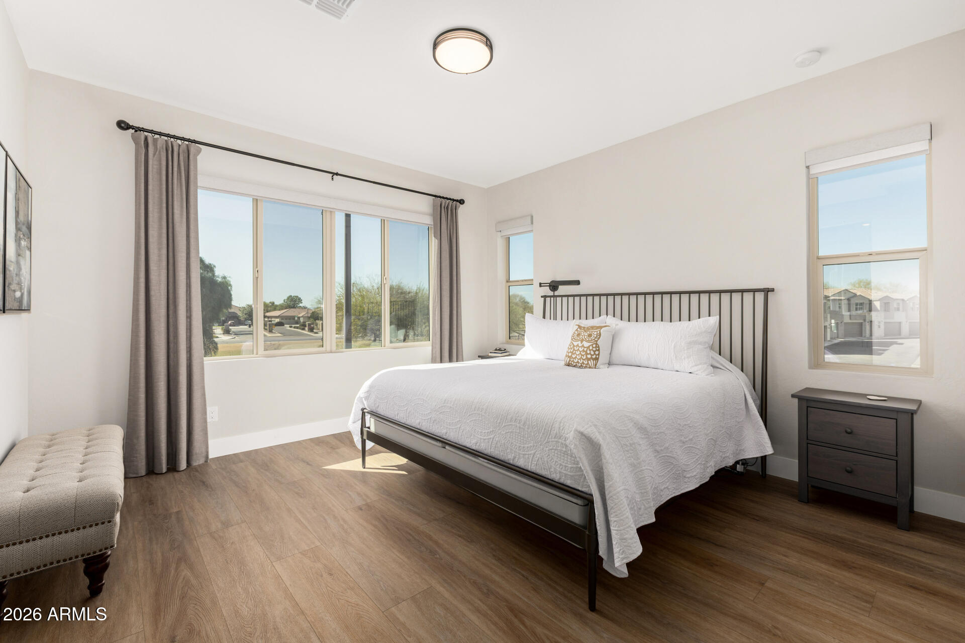 675 E GINKO Avenue 201