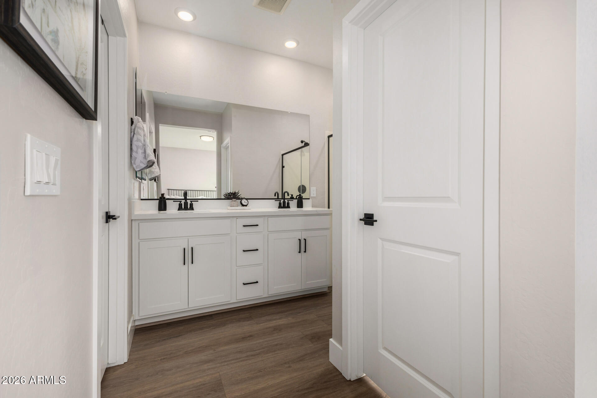 675 E GINKO Avenue 201